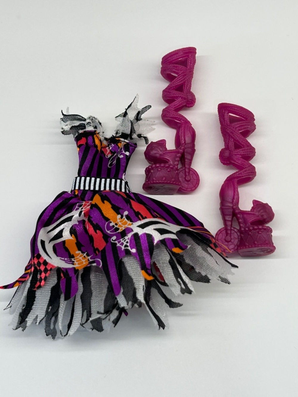 Monster High Toralei Stripe Freak Du Chic Outfit Replacements (dvs)